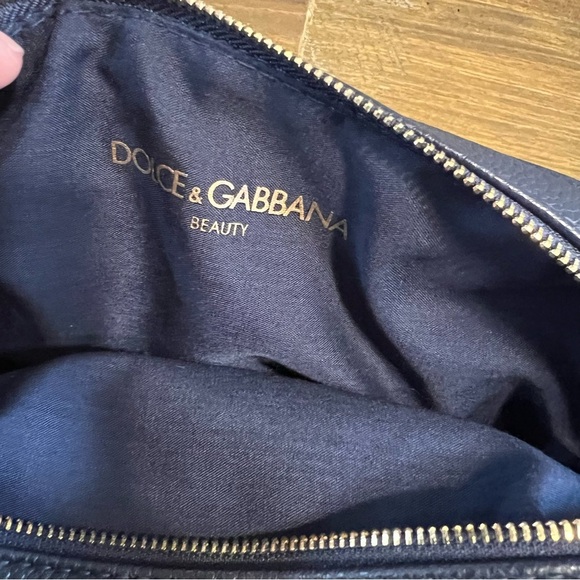 Dolce & Gabbana Cosmetics Blue Bag - Picture 7 of 11